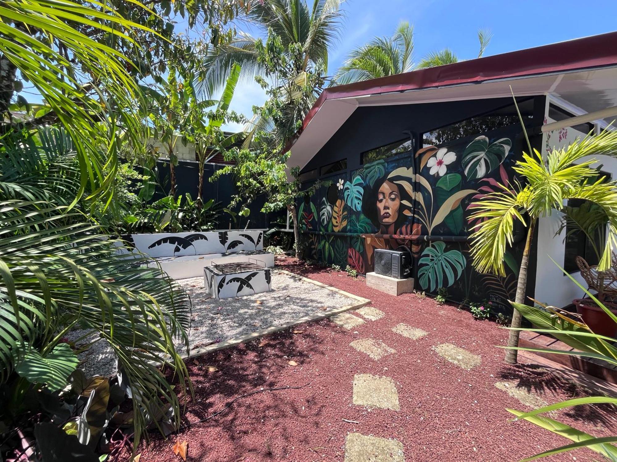 Hotel Mecca à Puerto Viejo de Talamanca Extérieur photo